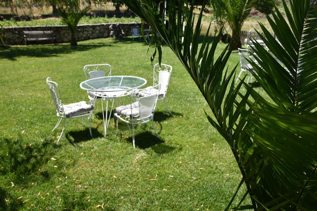 Studio Kostas Hotel Asprogerakata Ngoại thất bức ảnh